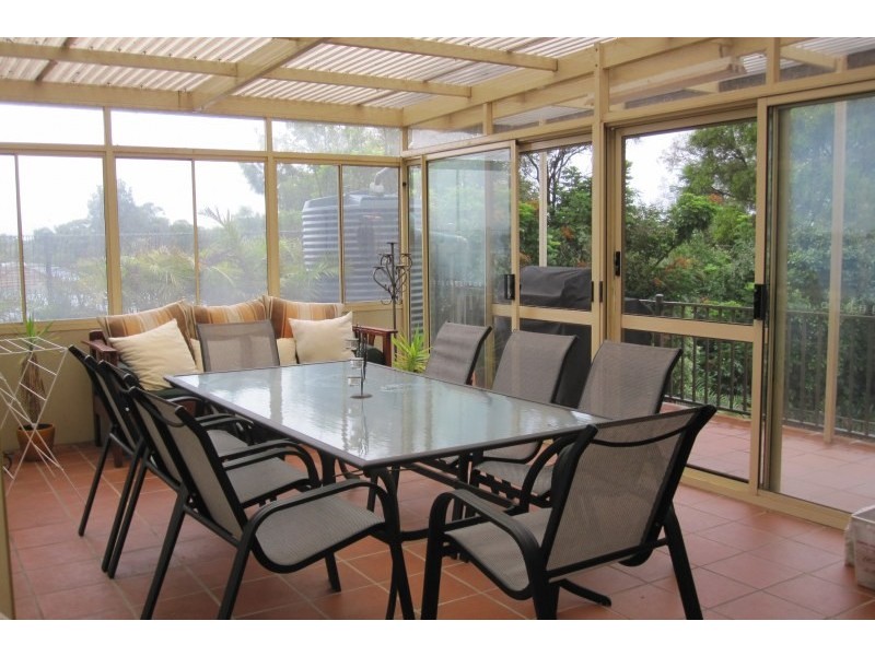 40 Marshall Road, Kirrawee NSW 2232