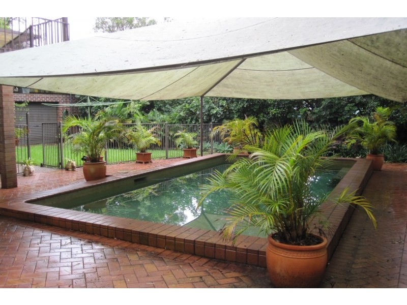 40 Marshall Road, Kirrawee NSW 2232