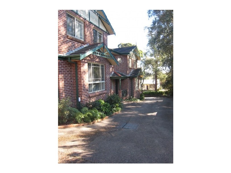 2/14 Strickland Street, Heathcote NSW 2233