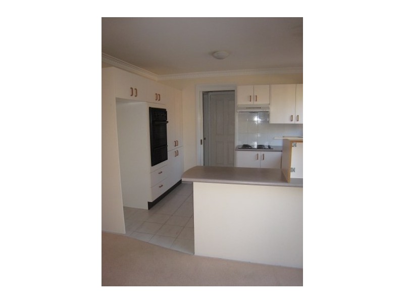 2/14 Strickland Street, Heathcote NSW 2233