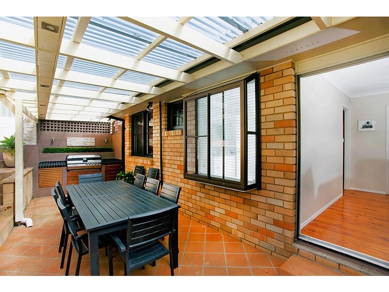 28 Laurina Avenue, Yarrawarrah NSW 2233