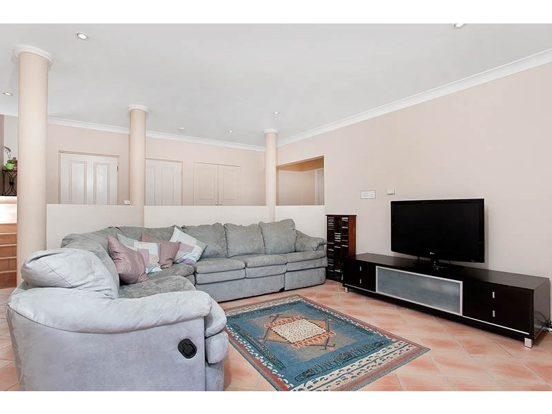 11 Abbott Road, Heathcote NSW 2233