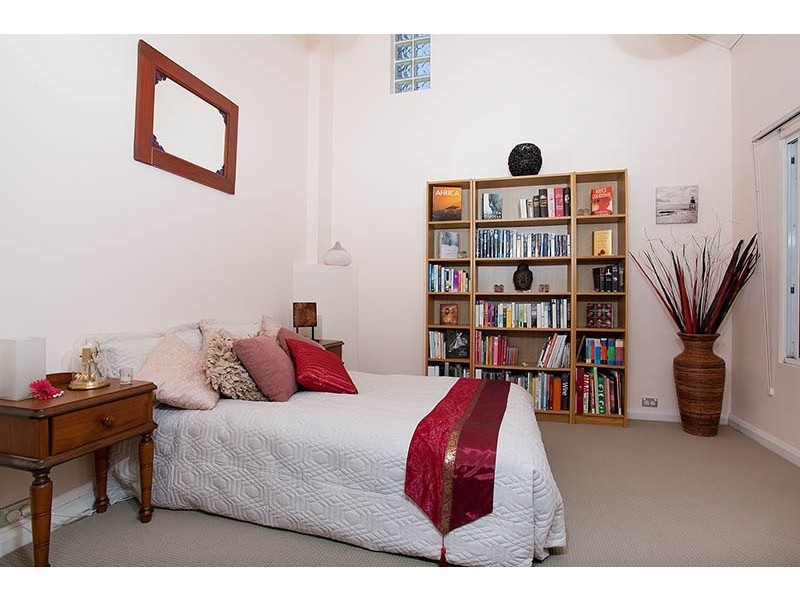 11 Abbott Road, Heathcote NSW 2233