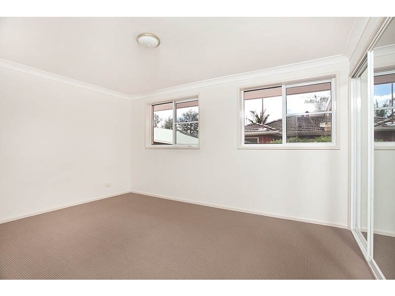 2/30 Grevillea Grove, Heathcote NSW 2233