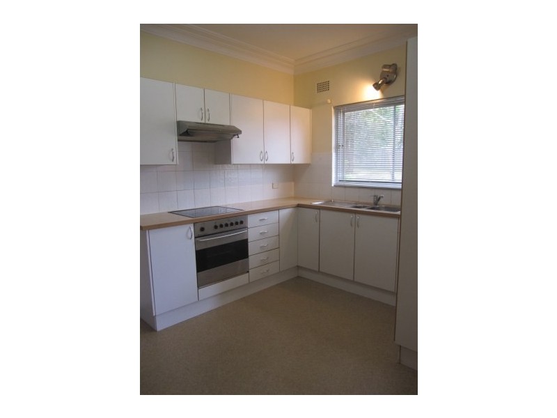 13 Tecoma Street, Heathcote NSW 2233