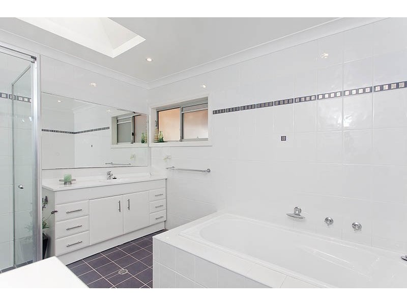 11 Verdun Place, Engadine NSW 2233