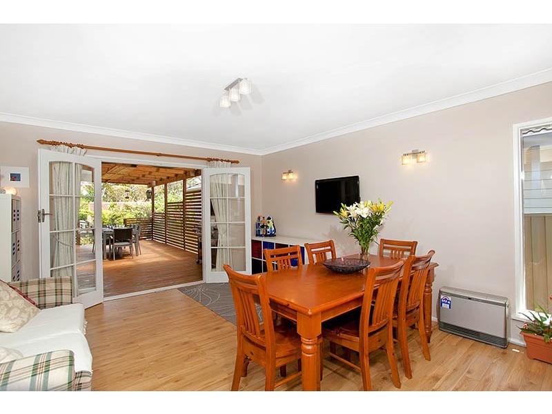 16 Edgecliff Place, Engadine NSW 2233
