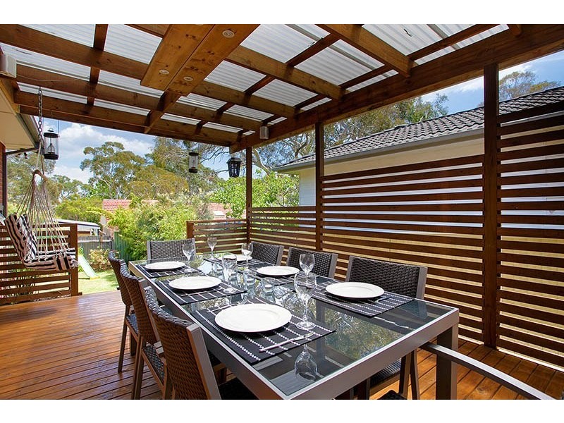 16 Edgecliff Place, Engadine NSW 2233