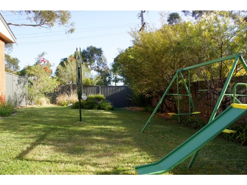 16 Edgecliff Place, Engadine NSW 2233
