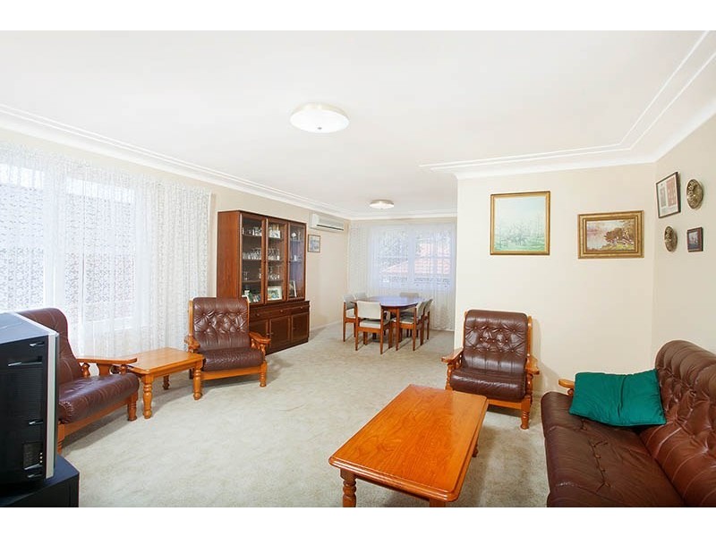 16 Forest Road, Heathcote NSW 2233