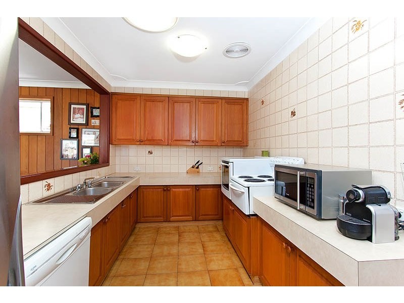 25 Mountain Street, Engadine NSW 2233