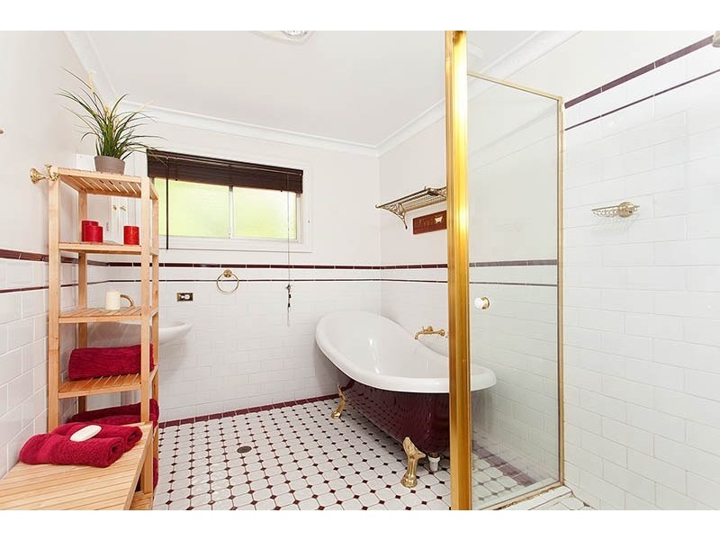 15 Cutler Road, Engadine NSW 2233