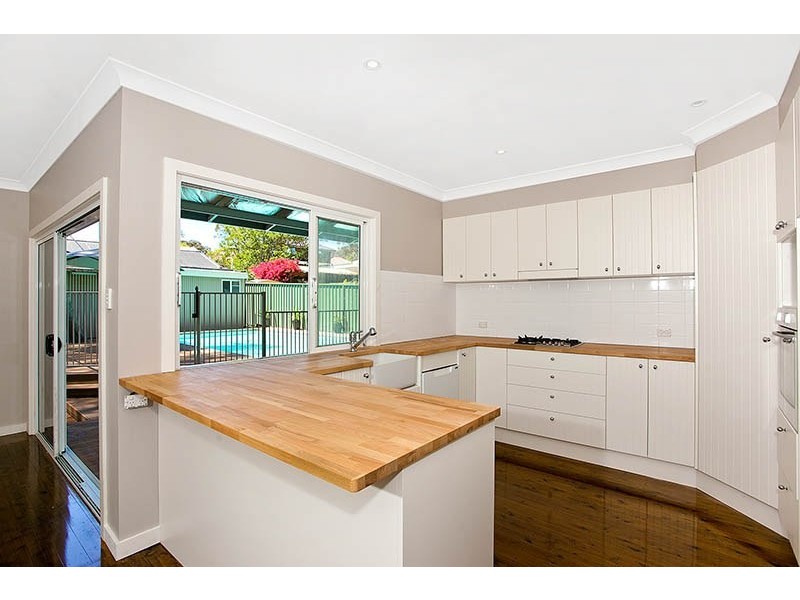 2 Forest Road, Heathcote NSW 2233