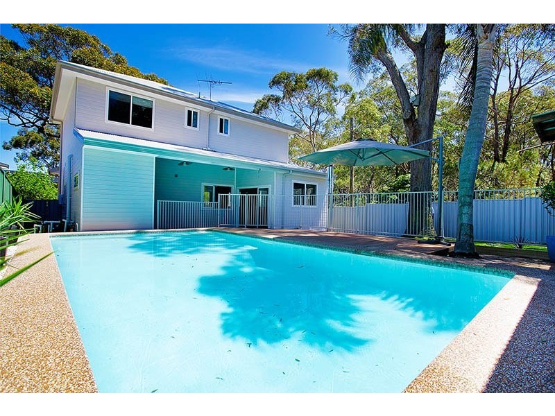 2 Forest Road, Heathcote NSW 2233