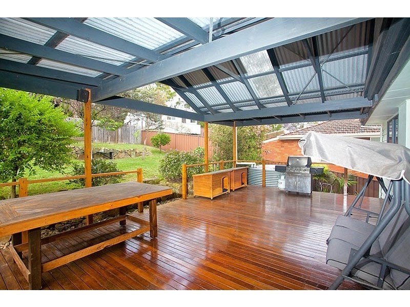 16 Berrima Street, Heathcote NSW 2233