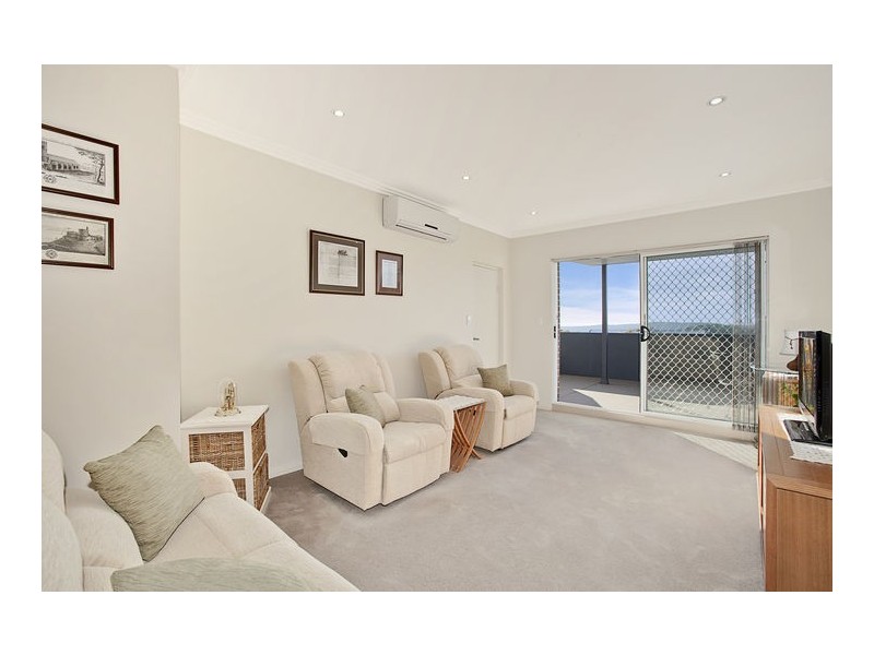 10/20 Walker Street, Helensburgh NSW 2508