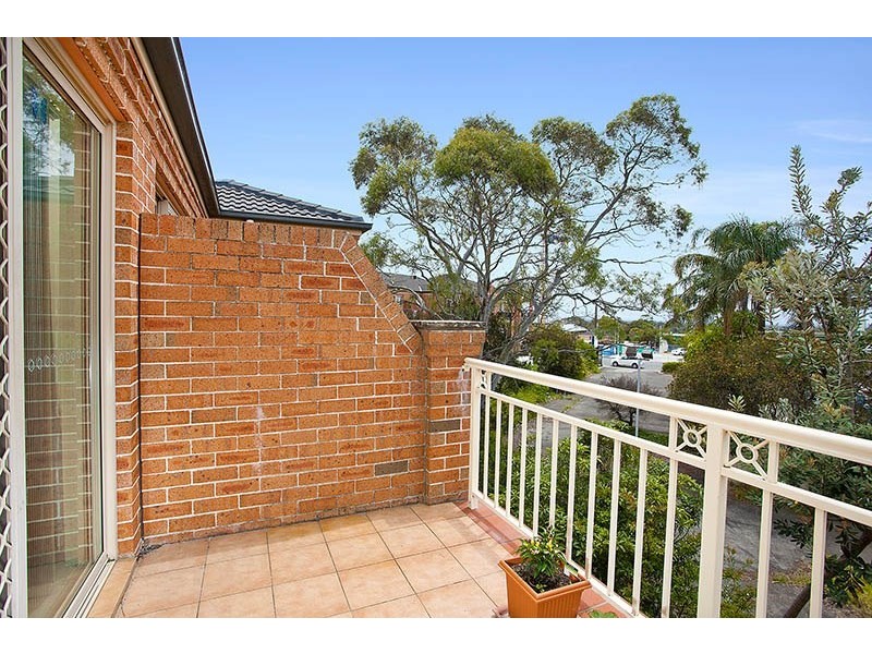 18/7-9 Railway Parade, Engadine NSW 2233