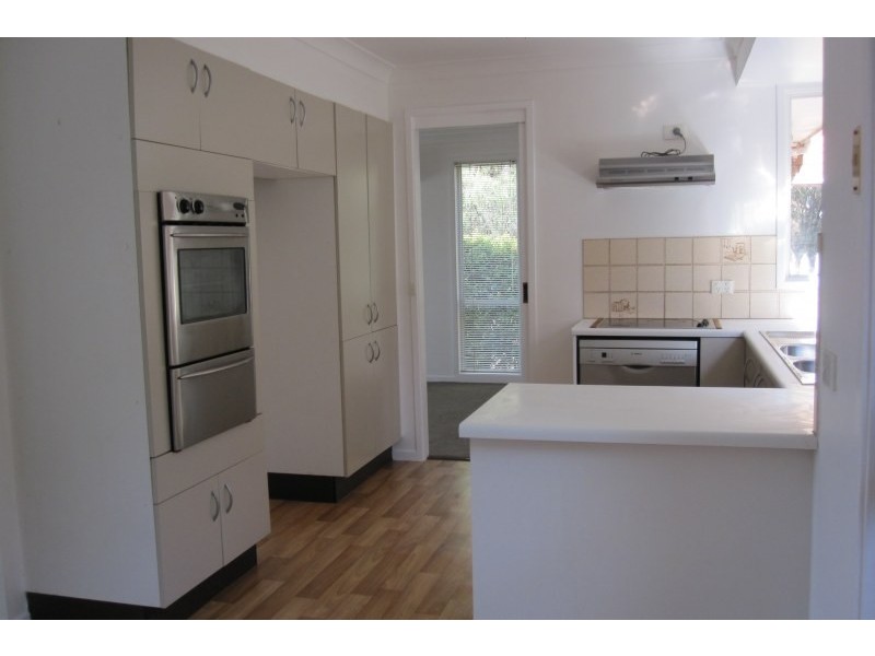 34 Patterson Road, Heathcote NSW 2233