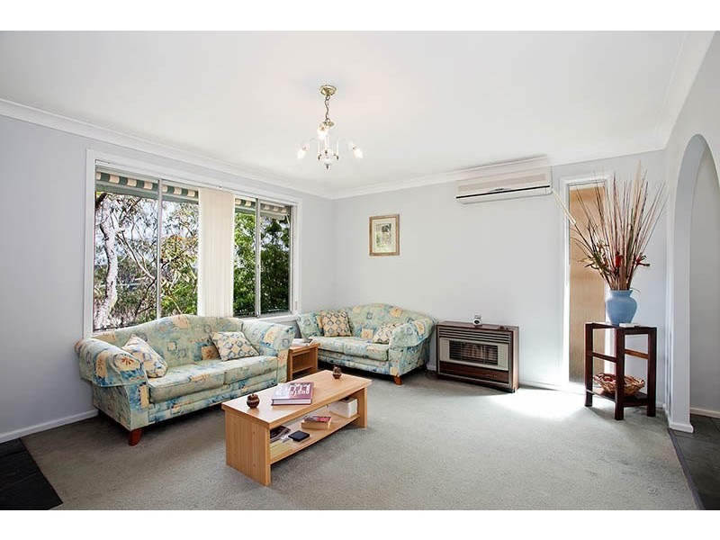 12 Dorset Road, Heathcote NSW 2233