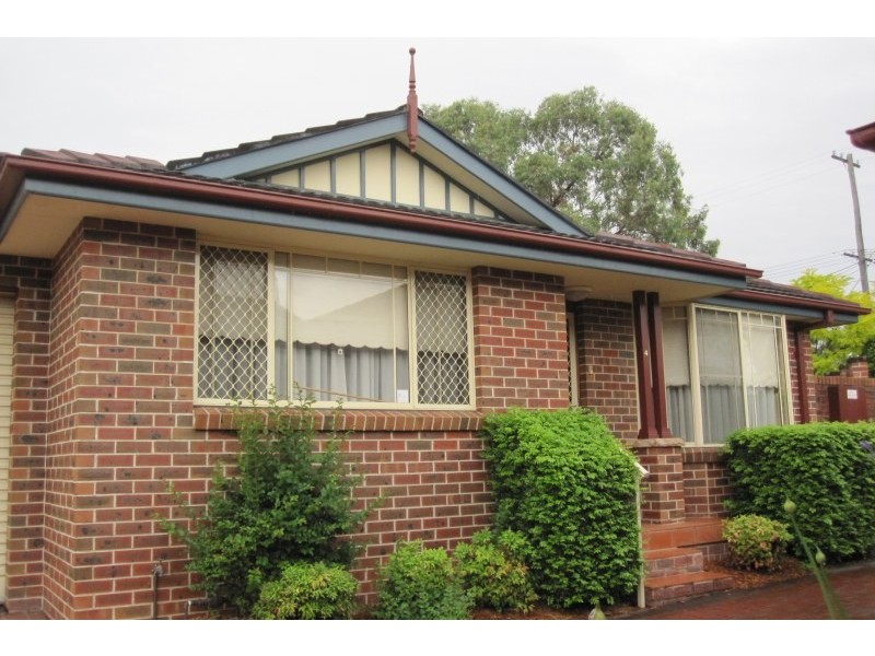 4/36 Kenneth Avenue, Kirrawee NSW 2232