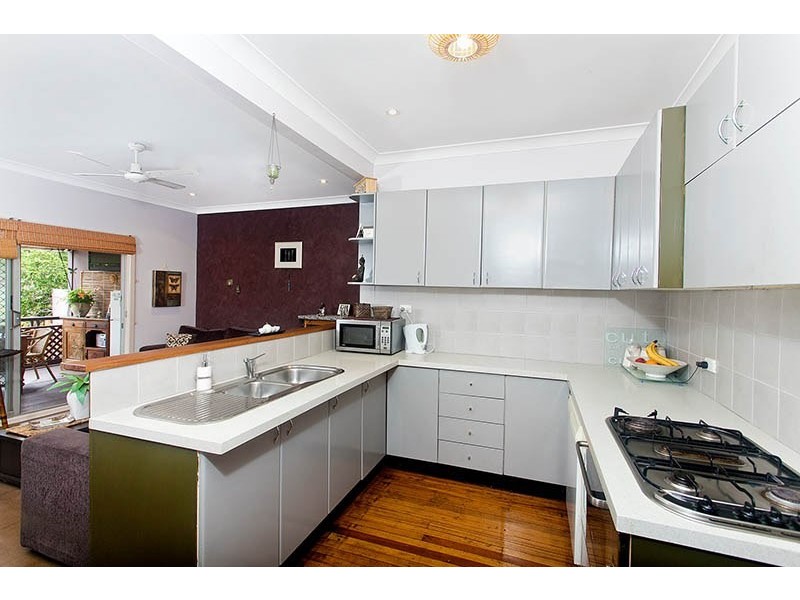 42 Forbes Crescent, Engadine NSW 2233