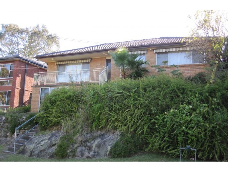 9 Hollings Crescent, Heathcote NSW 2233