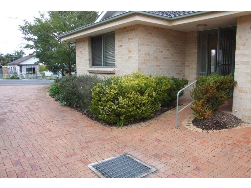 1/13 McAlister Avenue, Engadine NSW 2233