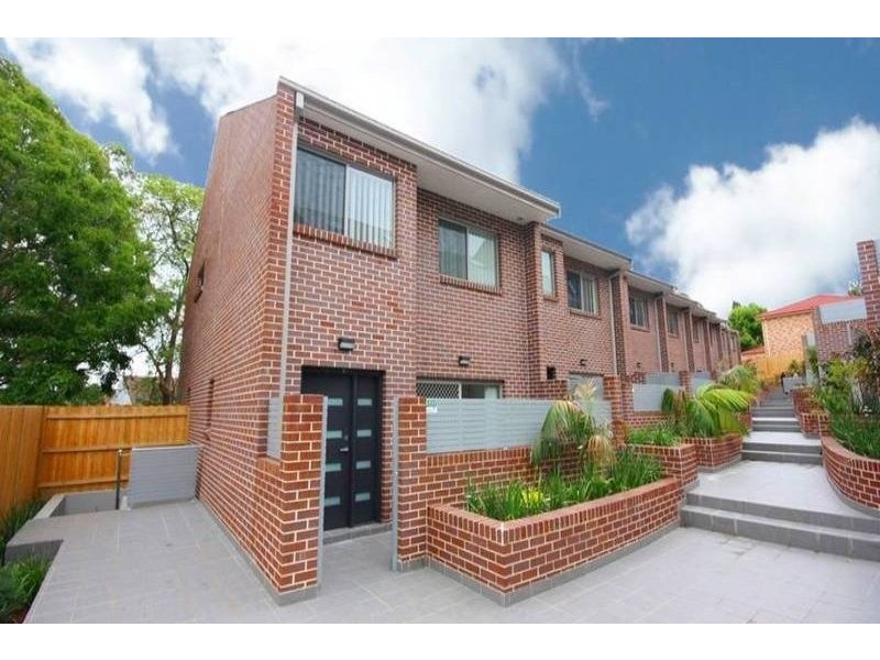 107 Adderton Road, Telopea NSW 2117