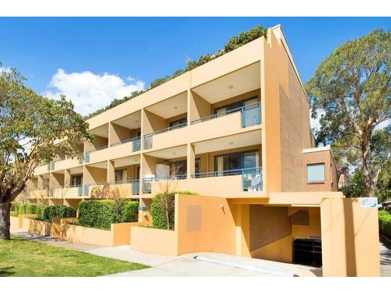 2 Tavistock Road, Homebush West NSW 2140