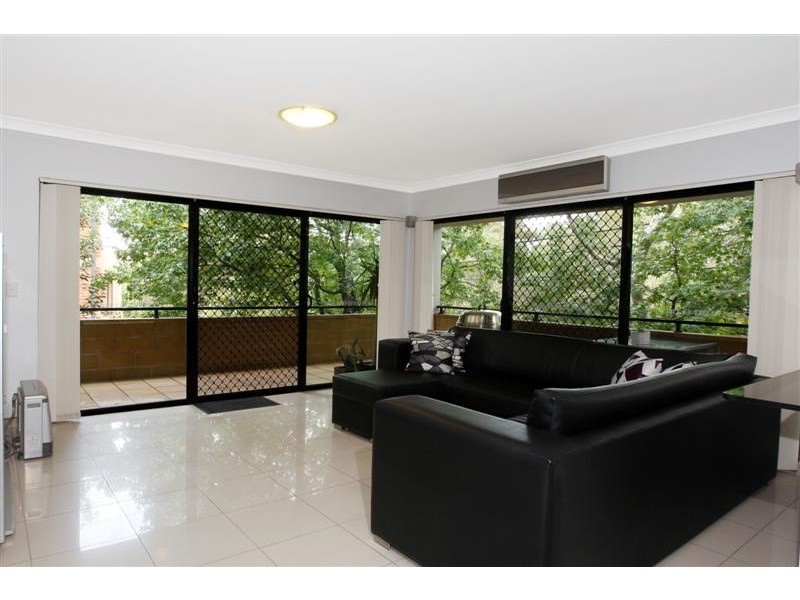 Strathfield NSW 2135