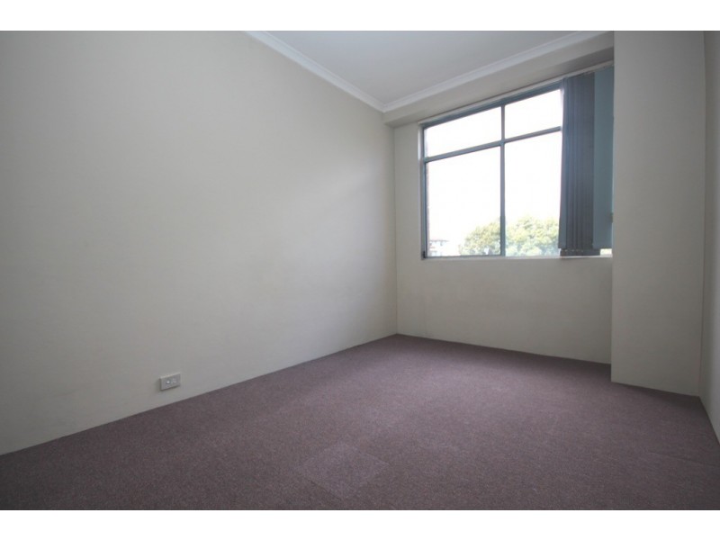 13/1 Good Street, Parramatta NSW 2150