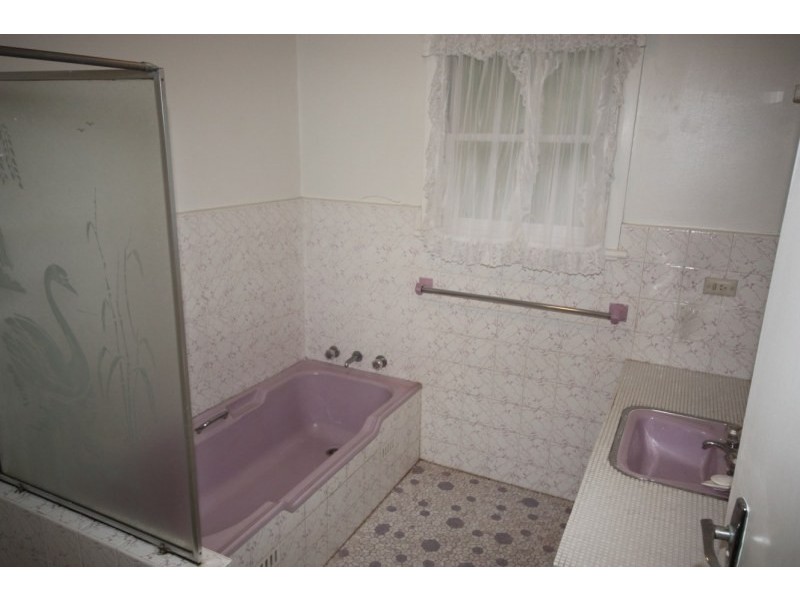 9A Gordon Crescent, Denistone NSW 2114