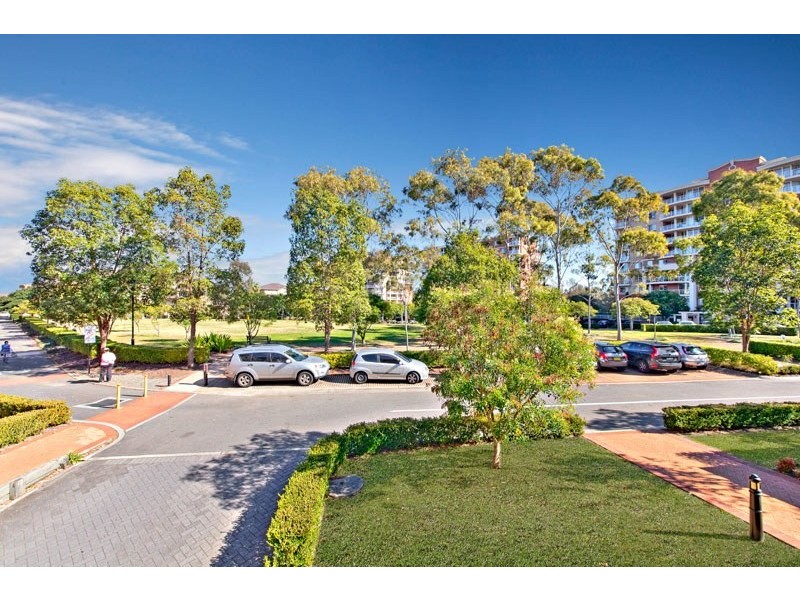 1/3 Bradley Place, Liberty Grove NSW 2138