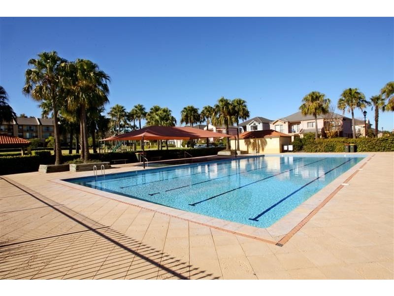 1/3 Bradley Place, Liberty Grove NSW 2138