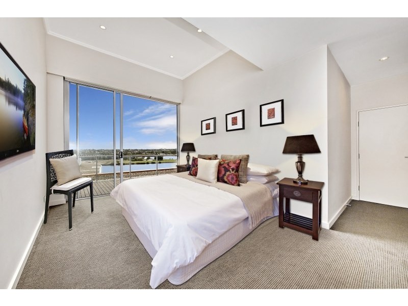 A902/40 Shoreline Drive, Rhodes NSW 2138