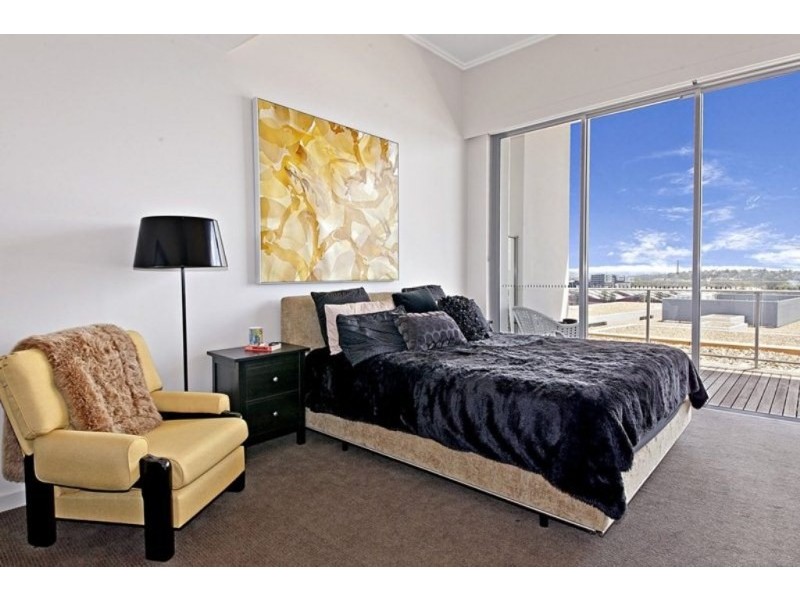 A902/40 Shoreline Drive, Rhodes NSW 2138