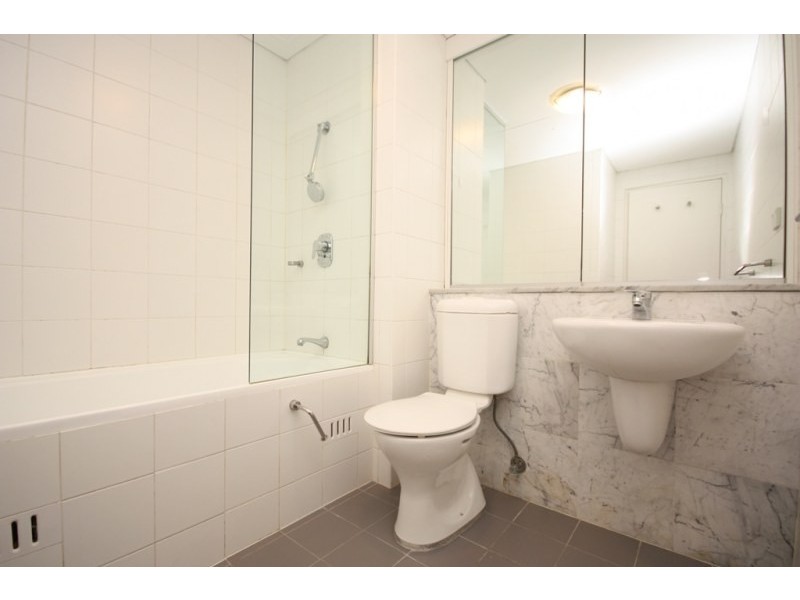 212E/138-140 Carillon Avenue, Newtown NSW 2042