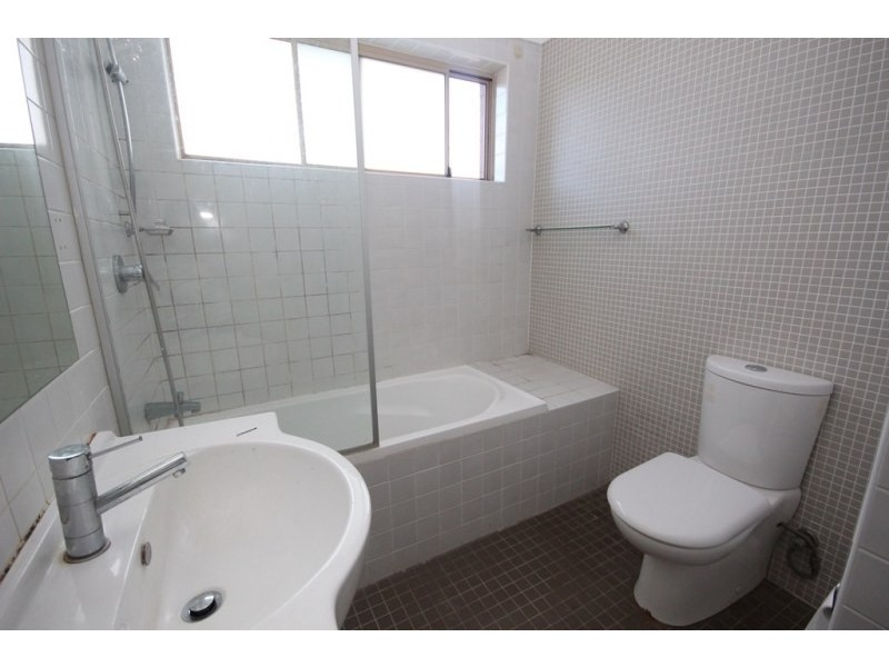 11 Mandemar Avenue, Homebush West NSW 2140