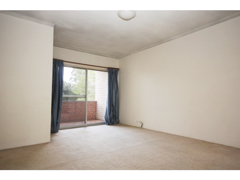 7/21-22 Bank Street, Meadowbank NSW 2114