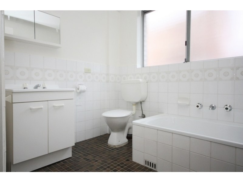 7/21-22 Bank Street, Meadowbank NSW 2114