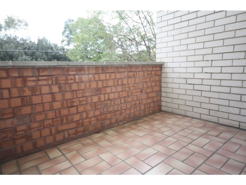 7/21-22 Bank Street, Meadowbank NSW 2114