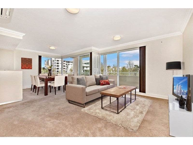 31/17 Orchards Avenue, Breakfast Point NSW 2137