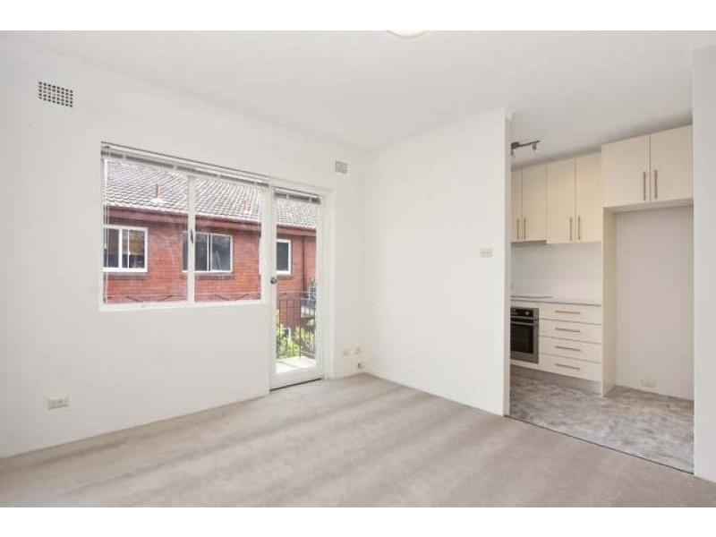 12/14 Curzon Street, Ryde NSW 2112