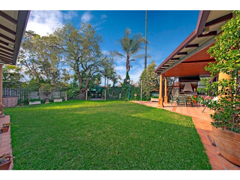 27 Stanton Road, Haberfield NSW 2045