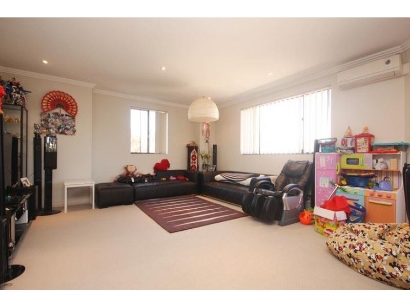 80 Courallie Avenue, Homebush West NSW 2140