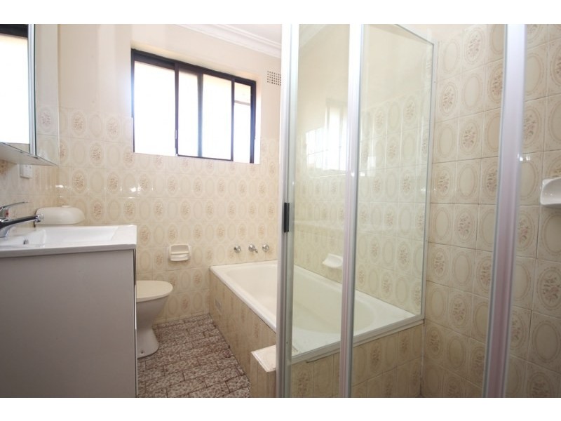4/80 Castlereagh Street, Liverpool NSW 2170