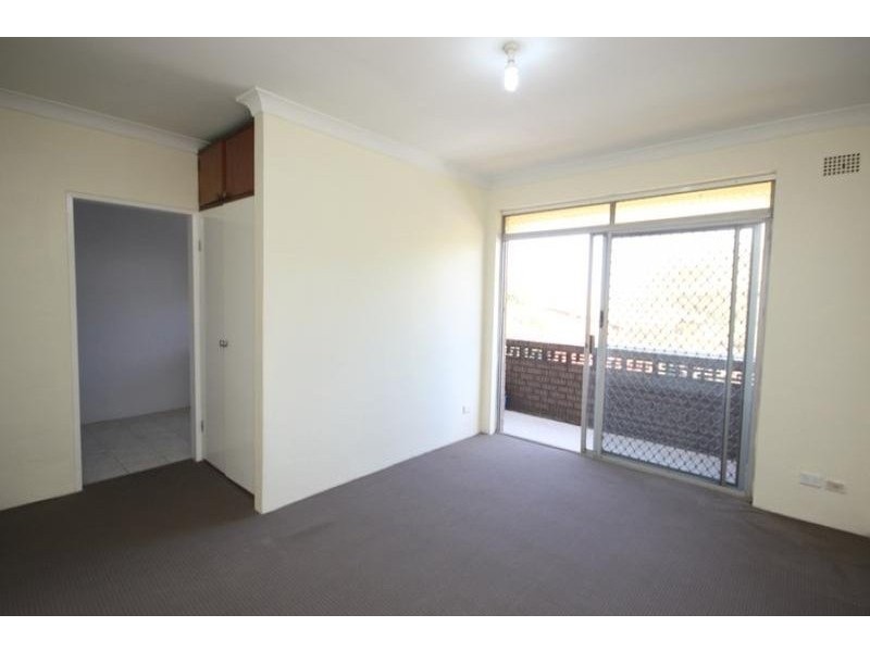 4/114 The Crescent, Homebush West NSW 2140