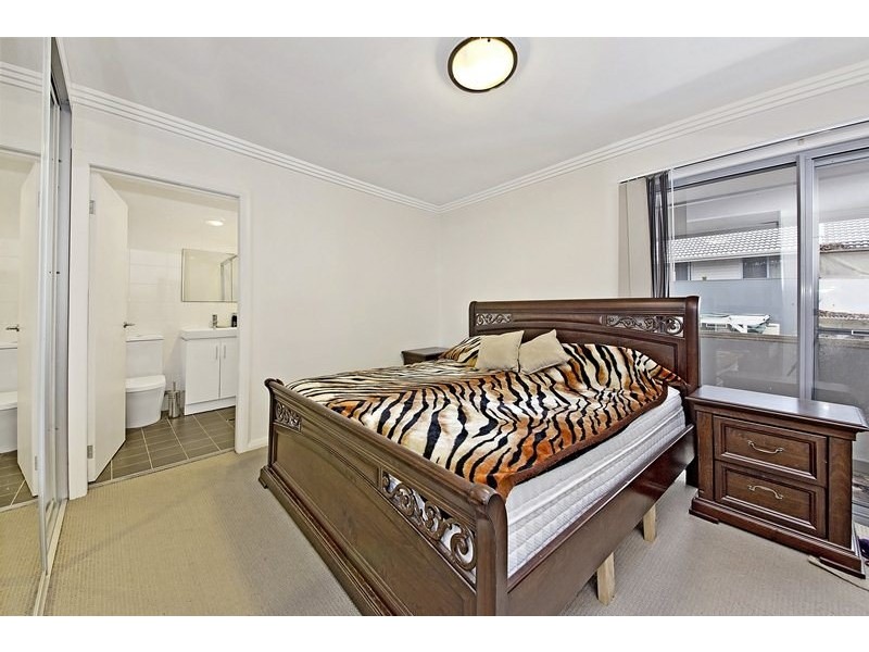 51/100 Kenyons Road, Merrylands NSW 2160