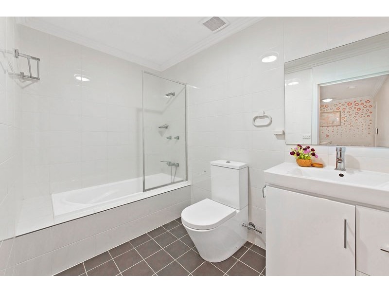 49/100 Kenyons Road, Merrylands West NSW 2160