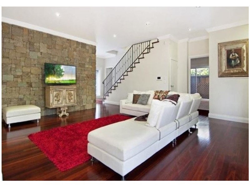 115 North Road, Ryde NSW 2112